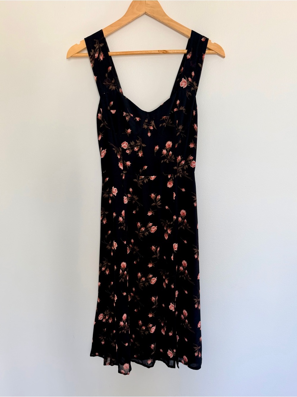 Reformation Fulton Black Floral Rose Midi Dress XS Sweetheart Bust $248